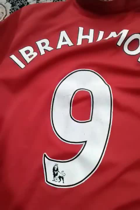 پیراهن اصلی ورزشی|تجهیزات ورزشی|شیراز, جرسقان|دیوار