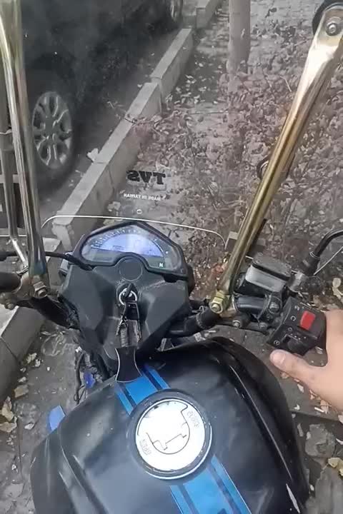 ایردوکو مدل۱۰B کاربرات شده ۱۵۰cc|موتورسیکلت|تهران, سنائی|دیوار