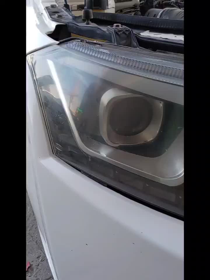 شفاف سازی چراغ و تعویض طلق ماشین های سبک و سنگین|خدمات موتور و ماشین|نیشابور, کریم آباد|دیوار