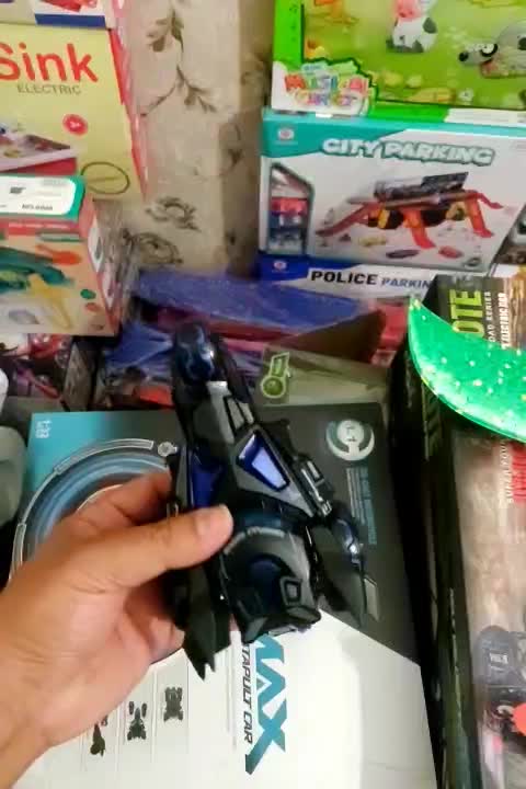 ماشین فلزی بتومُبیل عقب کش موتور انداز صدادار|اسباببازی|تهران, گمرک|دیوار