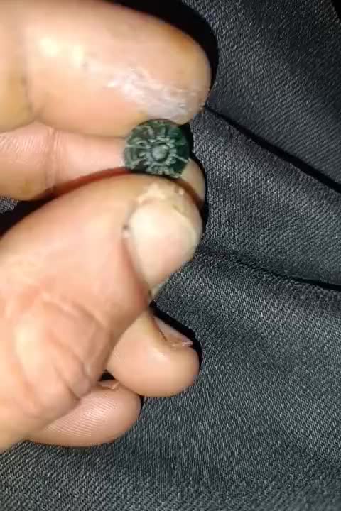 جواهرات . زمرد|جواهرات|اصفهان, شاهد|دیوار