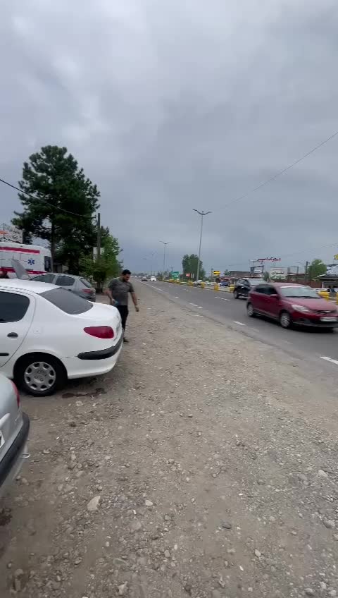 فروش و معاوضه مغازه و زمین بر اصلی اوتوبان ۳۸۳متر|فروش مغازه و غرفه|رشت, یخسازی|دیوار