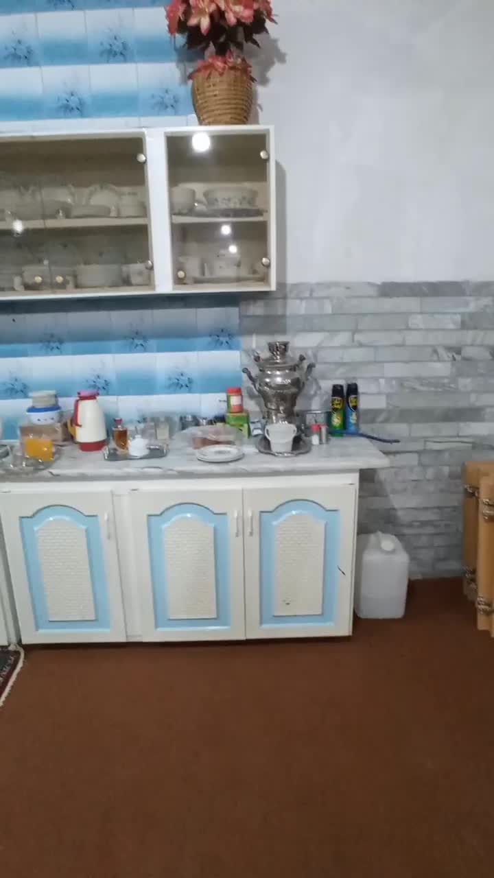 کابینت فلزی تمیز و سالم|مصالح و تجهیزات ساختمان|زرند, |دیوار