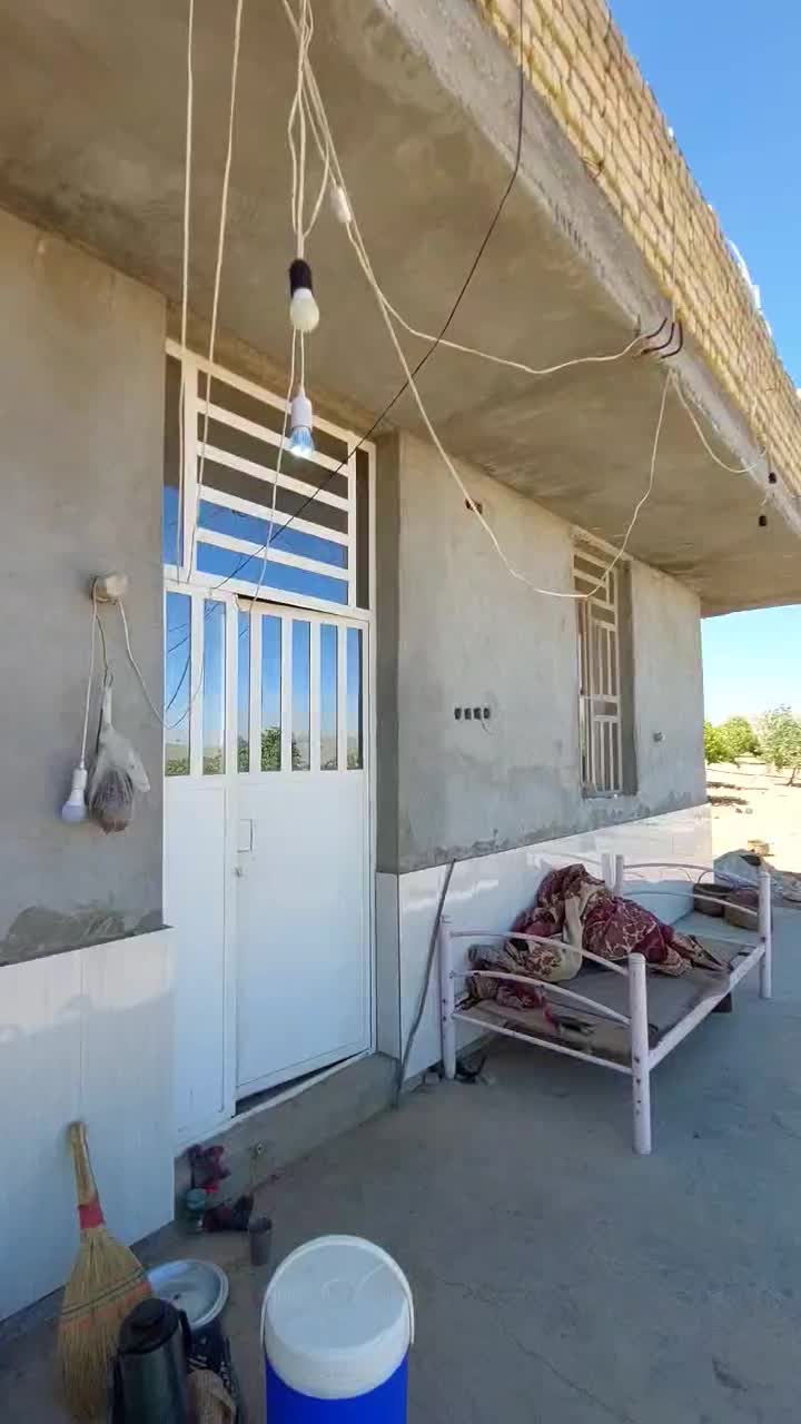 نیازمند دونفر کارگر بلوچ  جهت جمع کردن انجیر خشک|استخدام صنعتی، فنی، مهندسی|شیراز, شهرک مدرس|دیوار