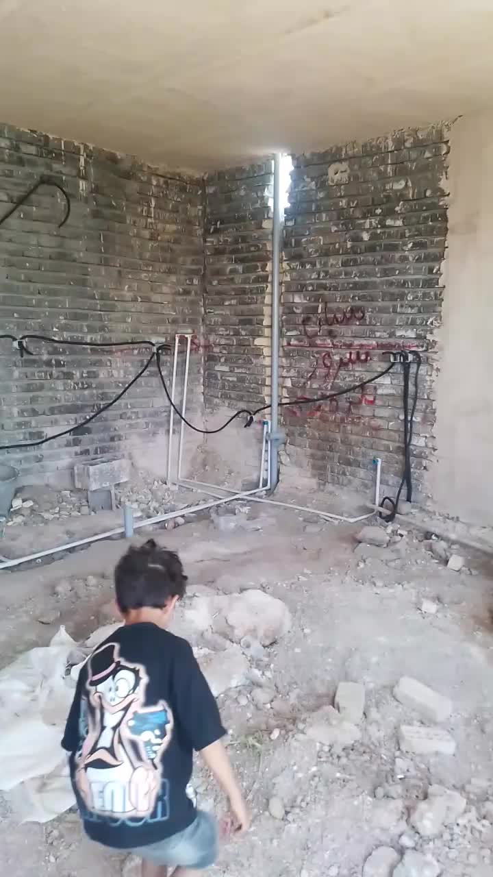 فروش باغ واقع درراستای منشیان (حسین آباد)|فروش خانه و ویلا|تهران, فرودگاه مهرآباد|دیوار