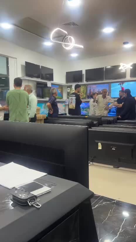 انواع TV تلوزیون ۵۰ اینچ فول در حداکبند با گارانتی|تلویزیون و پروژکتور|تهران, شهرک غرب|دیوار