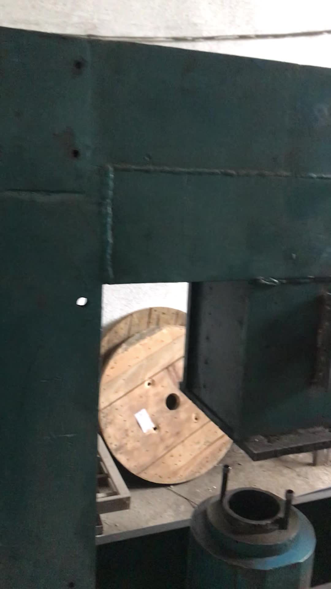 پرس هیدرولیک|ماشینآلات صنعتی|تبریز, |دیوار