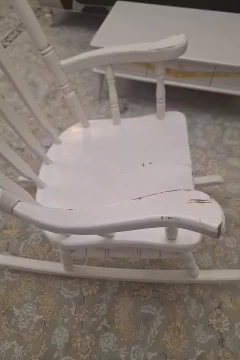 سندلی را|صندلی و نیمکت|هشتگرد, شهرک راه آهن|دیوار