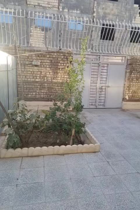 اجاره ویلای حیاط دار دولت آباد|اجارهٔ خانه و ویلا|برخوار, |دیوار