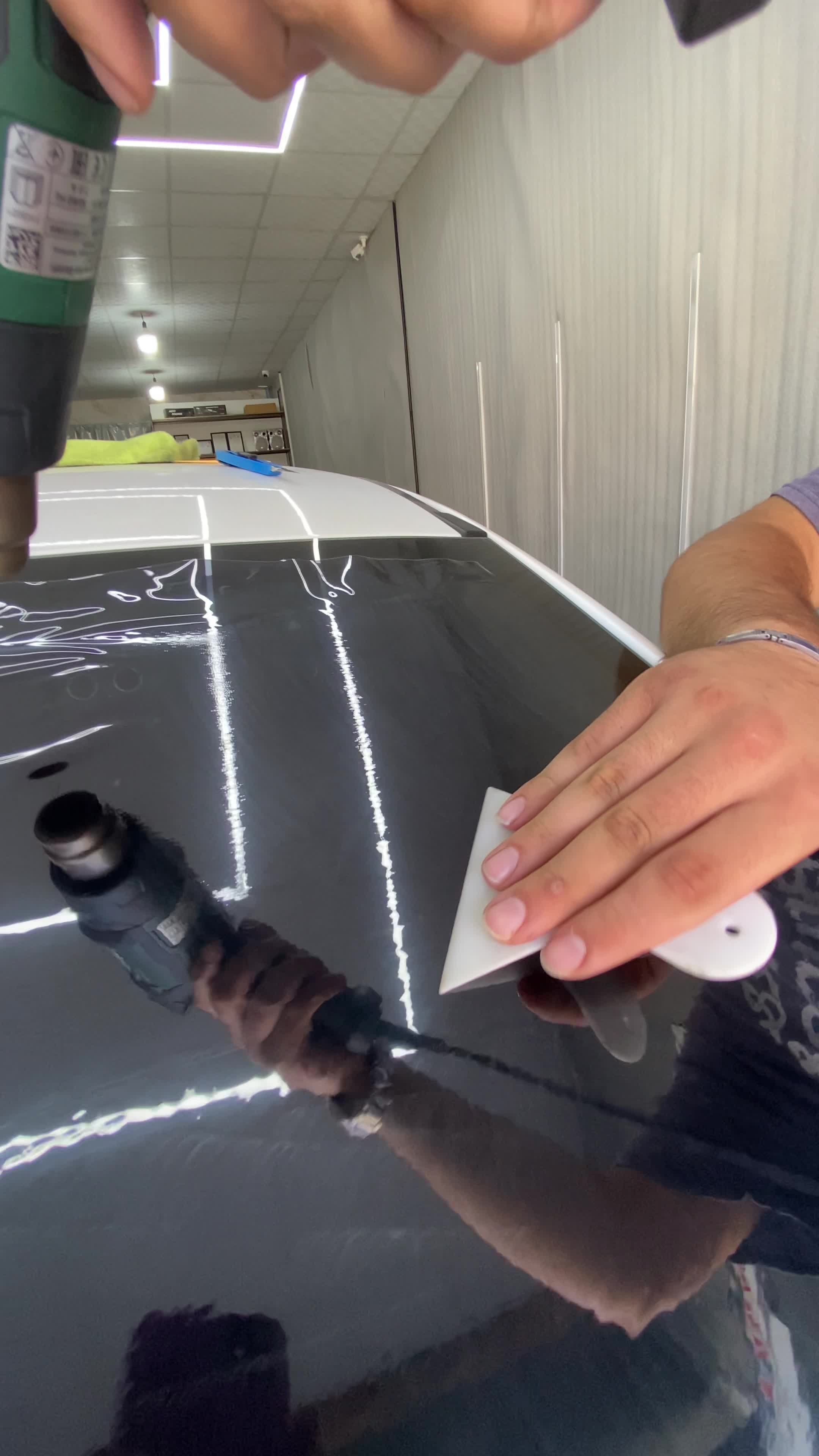 شیشه دودی ضمانتی/ضد خش/UV400/با ضمانتنامه کتبی|خدمات موتور و ماشین|ری, شهرری|دیوار