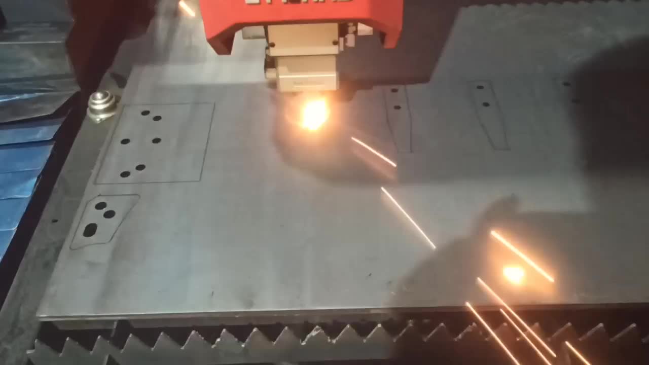 برش لیزر فلزات تحویل فوری حتی درتعطیلات|خدمات پیشه و مهارت|اراک, |دیوار