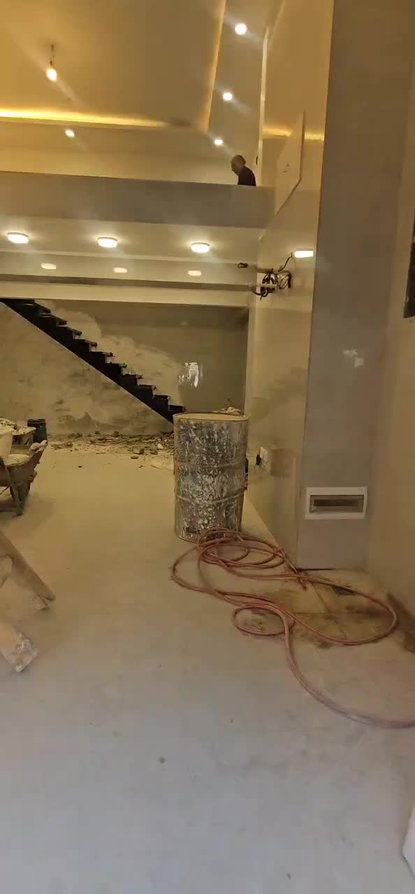 40متر تجاری 70متر بالکن بر جهانبینی|اجارهٔ مغازه و غرفه|قم, جهان بینی|دیوار