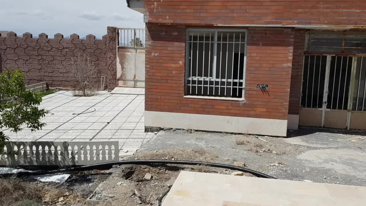 فروش فوری باغ وبلا نهضت آباد (شاهدان) ۲۳۰۰ متری|فروش خانه و ویلا|نجف‌آباد, حومه نجف آباد|دیوار