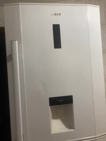 یخچال فروش فوری به دلیل جابه جایی|یخچال و فریزر|ساری, |دیوار