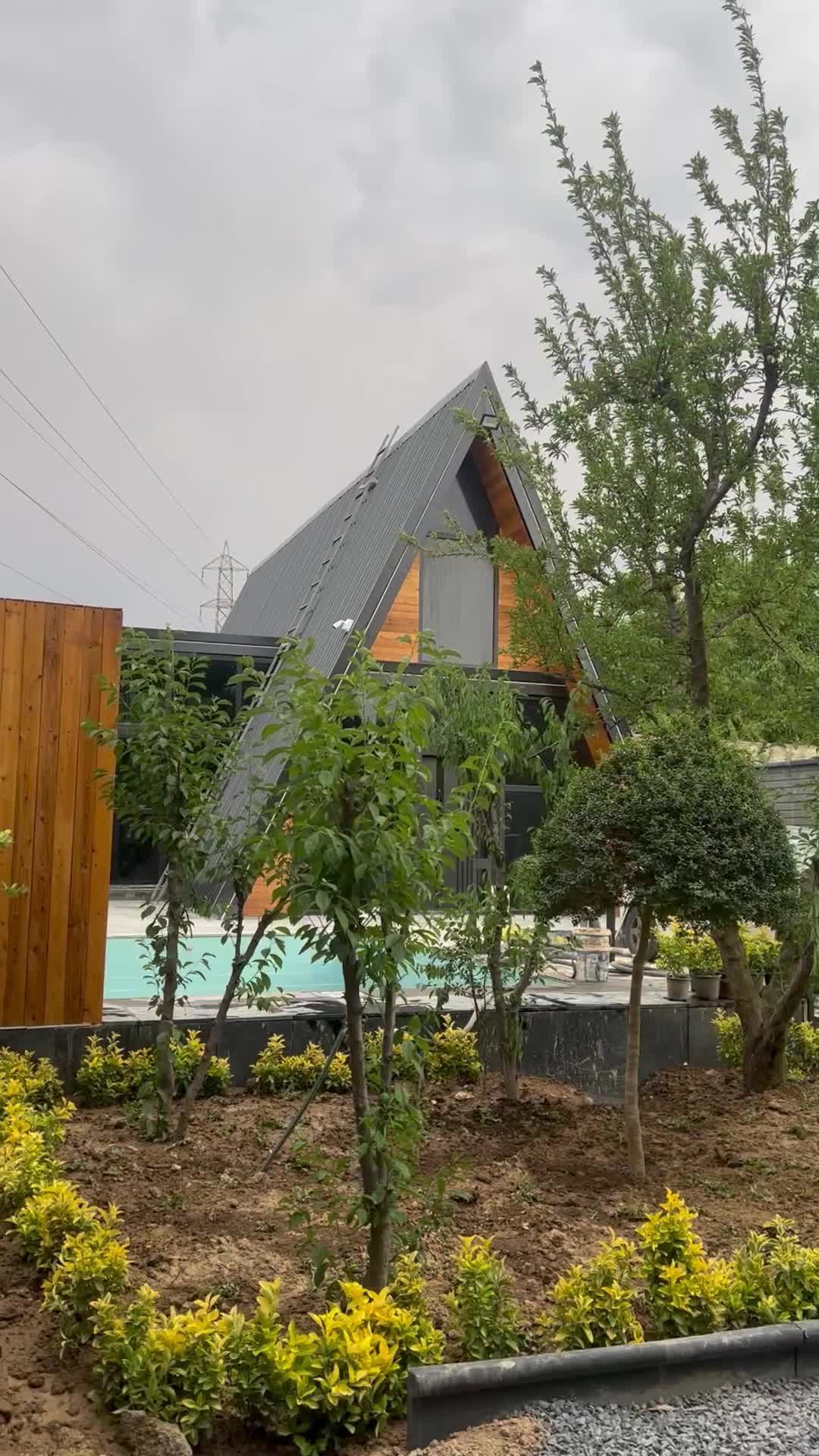 ۳۵۰ متر کلبه سوییسی خیابان درختی|فروش خانه و ویلا|هشتگرد, تهران دشت|دیوار