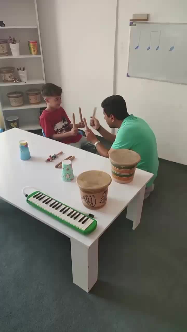 بازی و موسیقی برای کودکان عادی و دارای اختلال|خدمات آموزشی|مهاباد (آذربایجان غربی), |دیوار