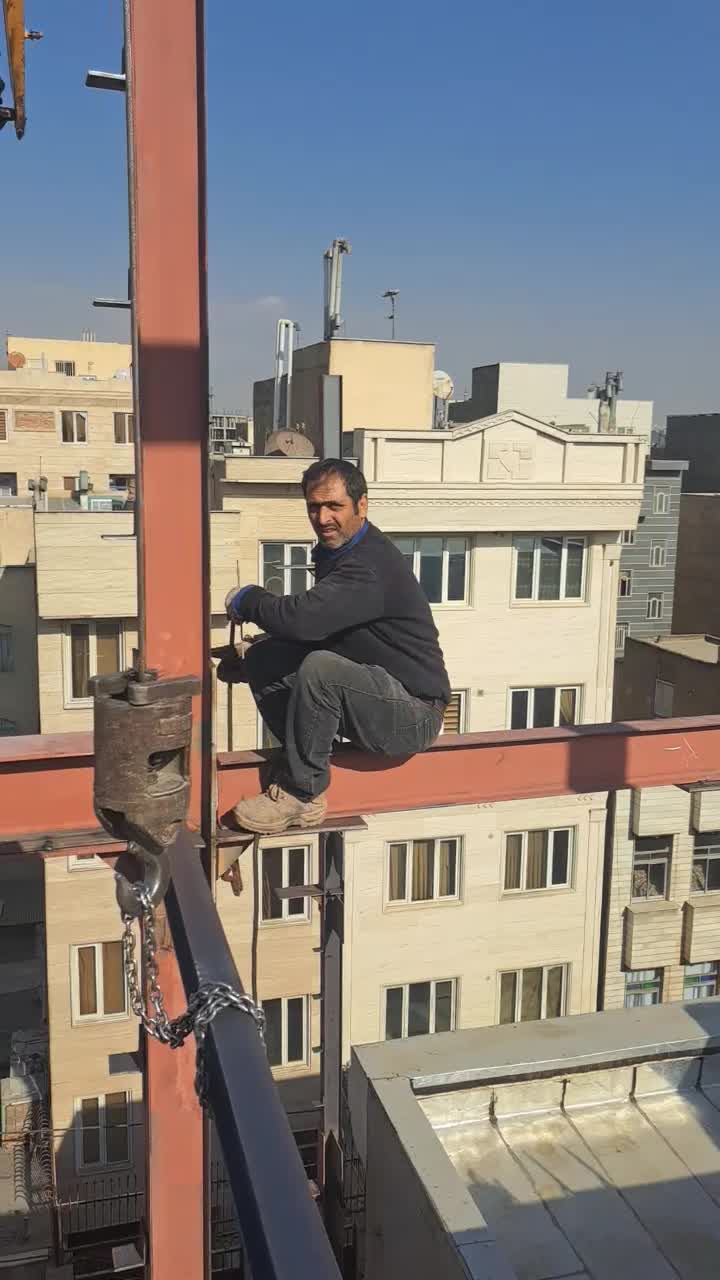 جوشکار اسکلت و اجرا سقف کرومیت و خورده کاری و....|خدمات پیشه و مهارت|ری, سیزده آبان|دیوار