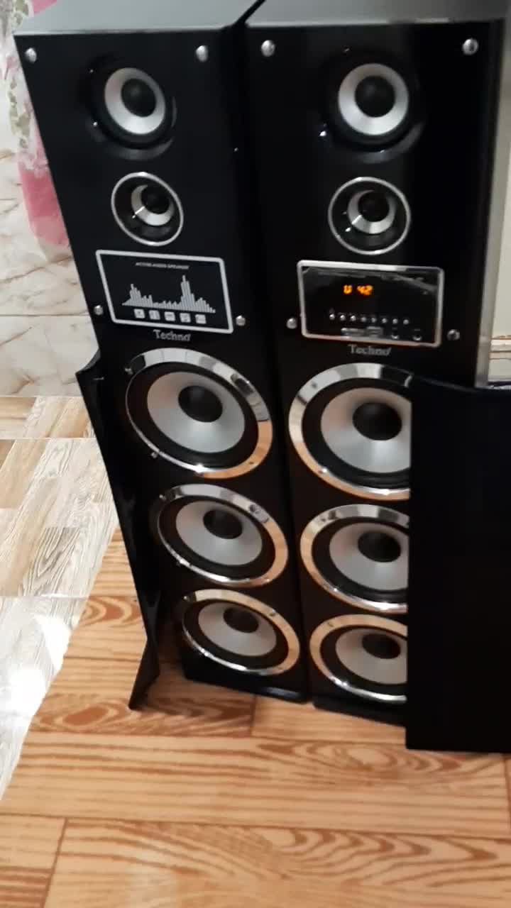 یک جفت باندtechnoدرحد۶ساب سالم بدونه خط خش|سیستم صوتی خانگی|ماهدشت, |دیوار