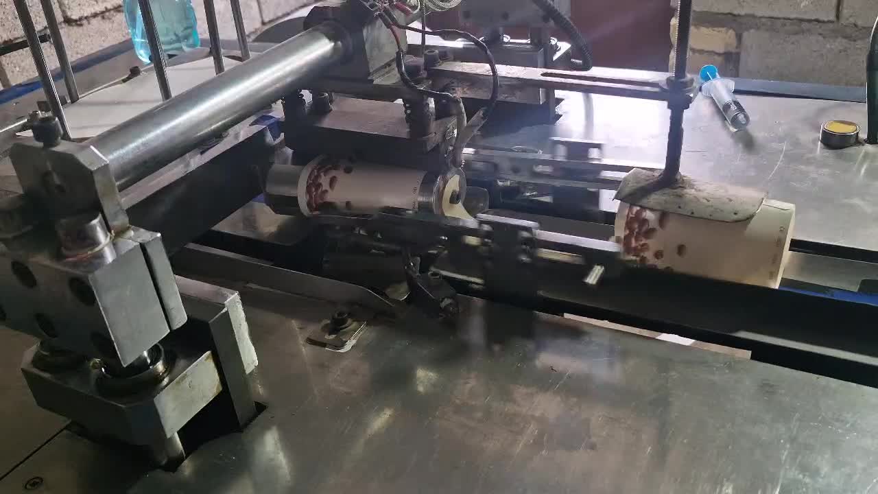 لیوان کاغذی|کافیشاپ و رستوران|شهرضا, |دیوار