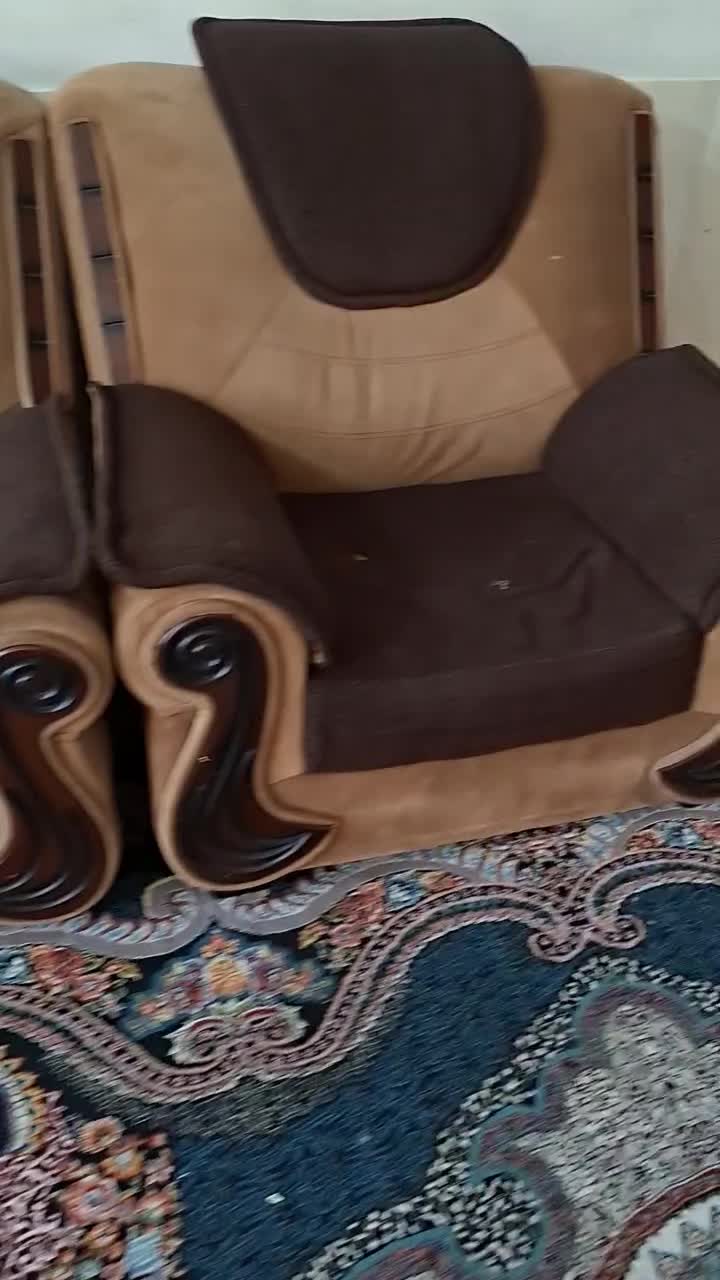 مبل هست نفره کار کرده|مبلمان خانگی و میز عسلی|خانمیرزا, |دیوار