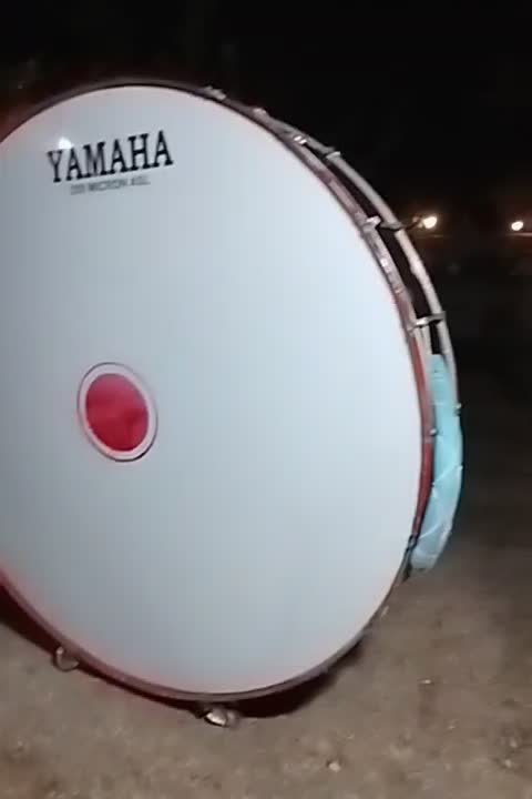 طبل ۲متری YAMAHA|درام و پرکاشن|سنگر, |دیوار