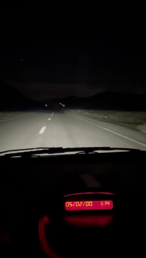 چراغ مورتی خطر هلا|قطعات یدکی و لوازم جانبی|کرمان, |دیوار