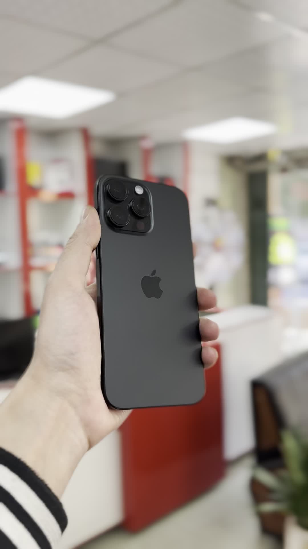 iphone 16 Pro max|موبایل|خمینی‌شهر, |دیوار