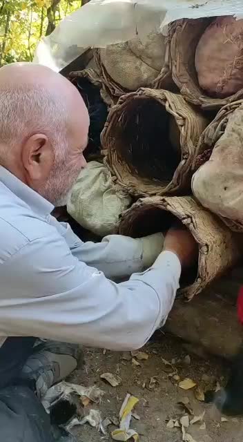 عسل طبیعی.سبدژل رویاگرده پنیرکوزه روغن زردچالدران|خوردنی و آشامیدنی|تبریز, |دیوار