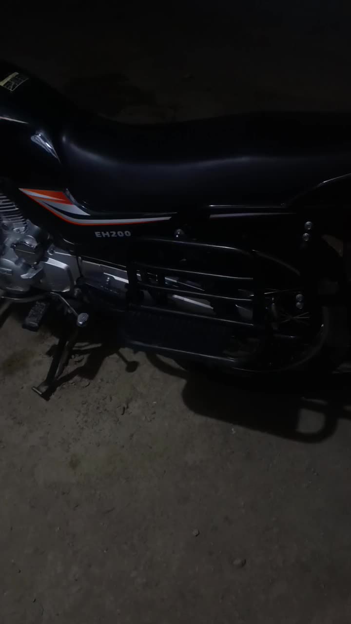 موتور سیکلت احسان شکاری(سوچک)|موتورسیکلت|مهرستان, |دیوار