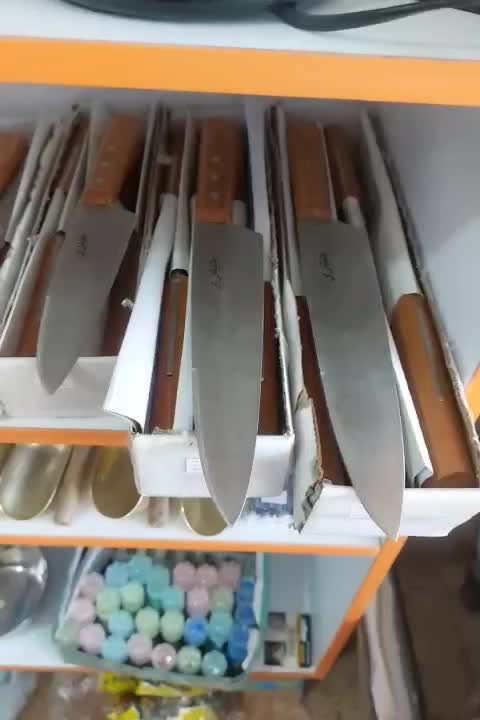 کارد چاقو فلاسک، ترازو|ظروف پخت‌وپز|کرمان, |دیوار