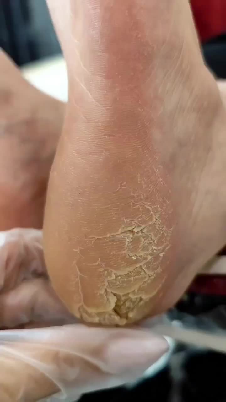 کفسابی پا تخصصی کاشت ناخن آف|خدمات آرایشگری و زیبایی|مشهد, حسابی جنوبی (شهرک غرب)|دیوار