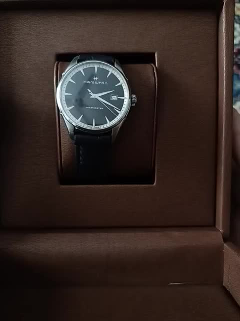 ساعت|ساعت|گلوگاه, |دیوار