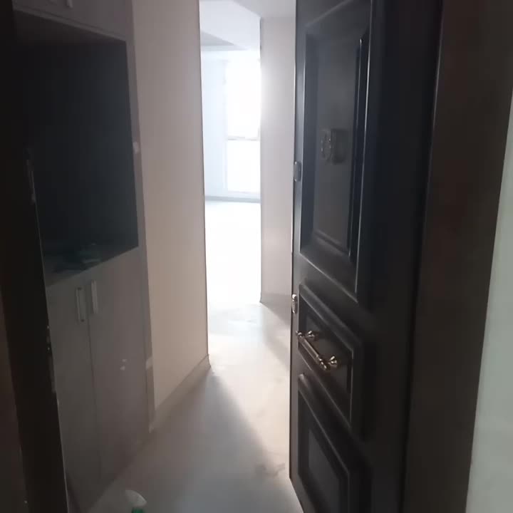 111متر رونیکا پالاس کوهک، ویو دریاچه، غربی