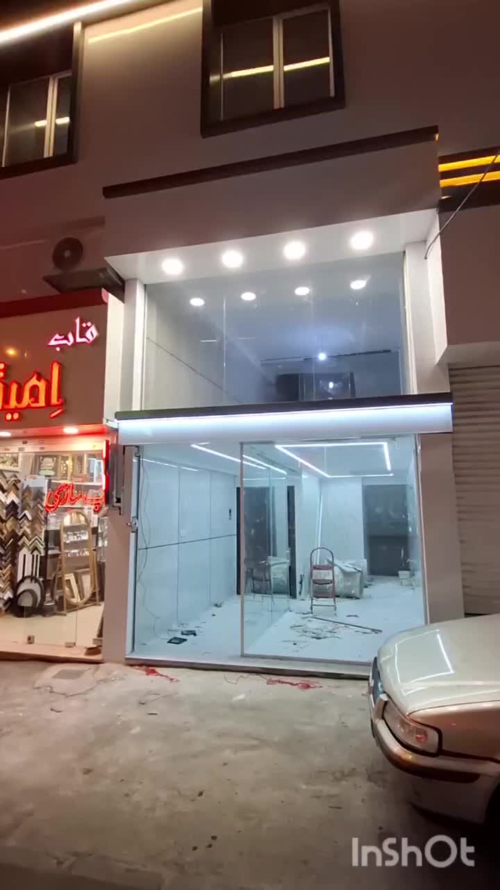 مغازه خیابان اصلی بهشتی مناسب خورده وعمده فروش|اجارهٔ مغازه و غرفه|کرج, برغان|دیوار