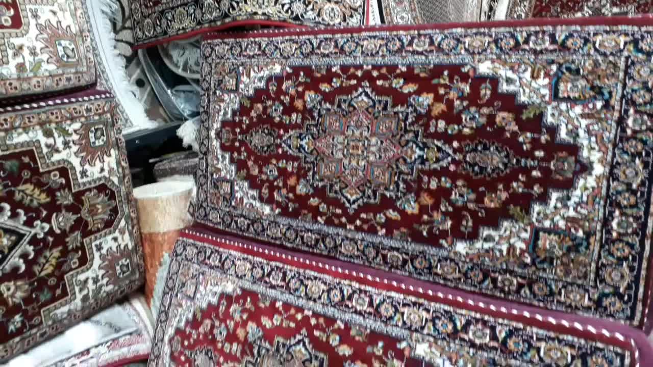 فرش بیضی آشپزخانه هریس ضخیم سهند ۱×۱/۵ سایز|فرش|تبریز, |دیوار