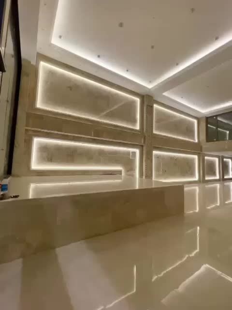 مغازه تجاری لوکس بر باجک ۲|فروش مغازه و غرفه|قم, چهار امامزاده|دیوار