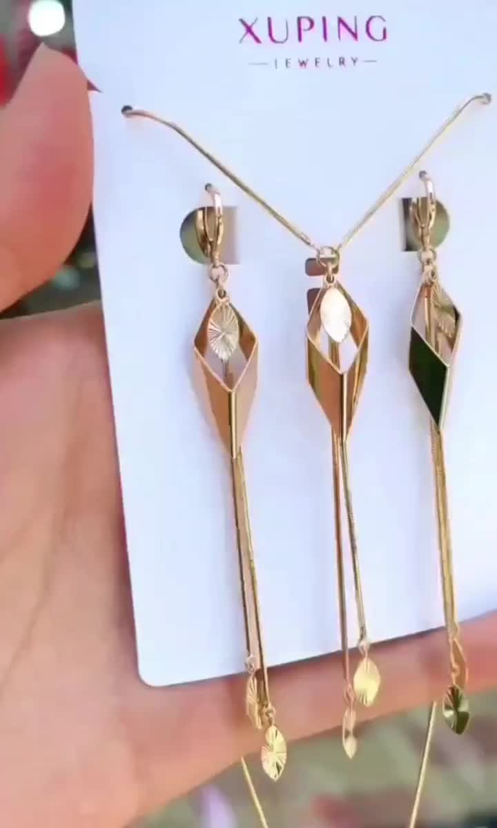 نیم ست طرح آویز|بدلیجات|نهاوند, |دیوار