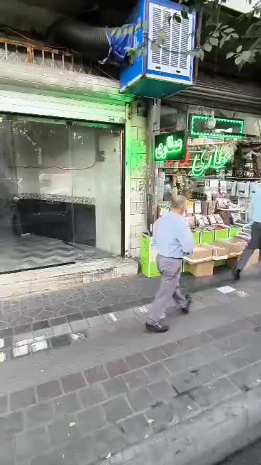 مغازه بر آذربایجان غربی(جلومترو نواب)پاخور قدرتمند|اجارهٔ مغازه و غرفه|تهران, سلسبیل شمالی|دیوار