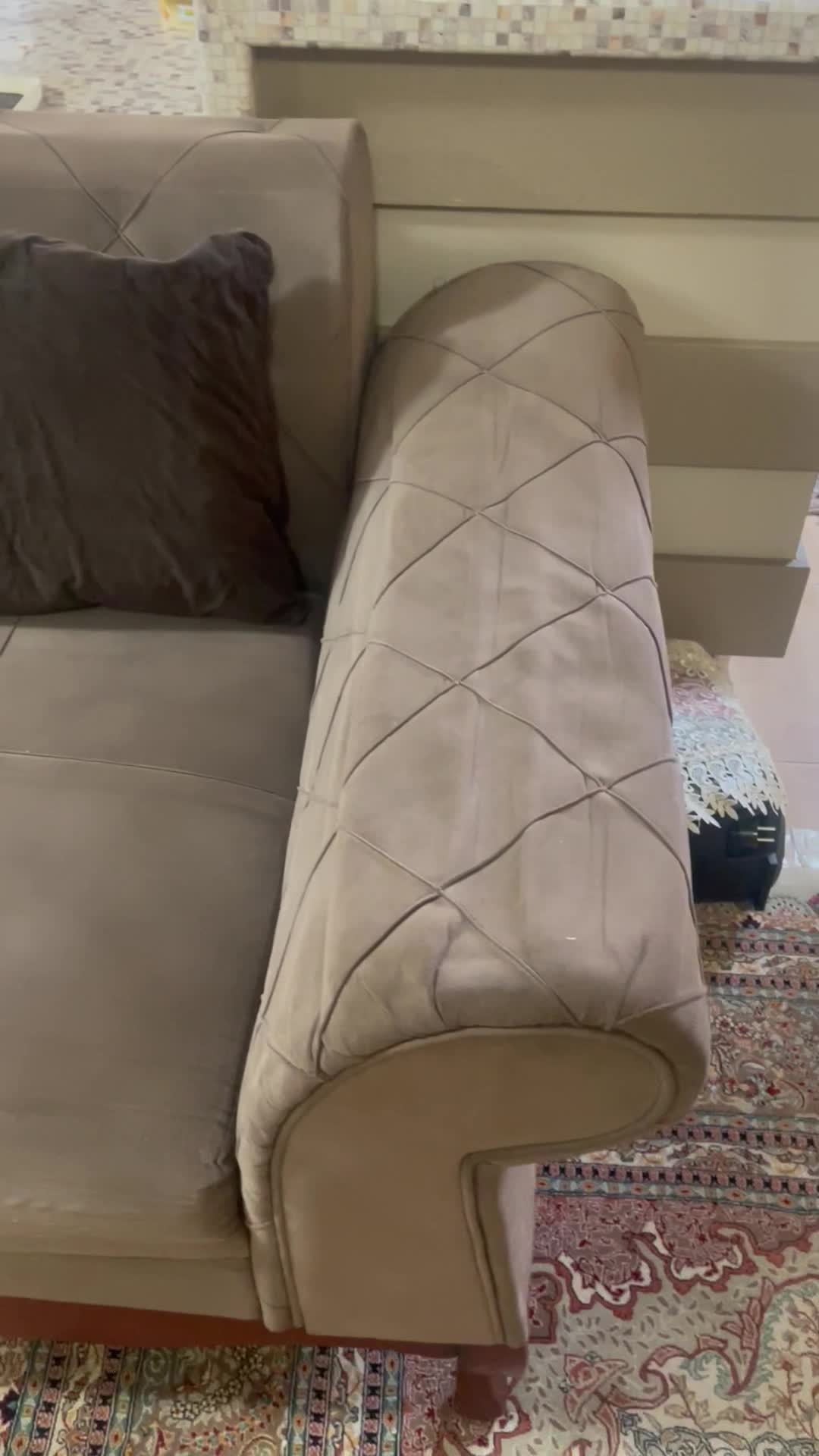 مبل ۷نفره|مبلمان خانگی و میز عسلی|رشت, گلباغ نماز|دیوار