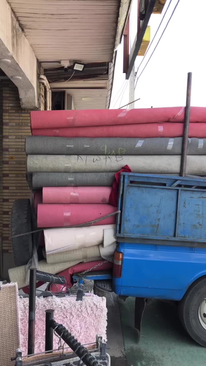 موکت نمایشگاهی نمدی عرض 4 و 3 متر|موکت|رشت, کوی عرفان|دیوار