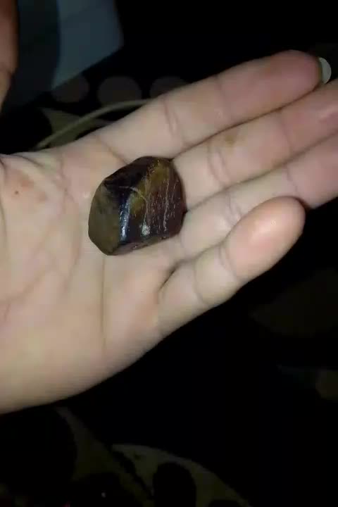 مشکوک به شهاب سنگ|جواهرات|میناب, |دیوار