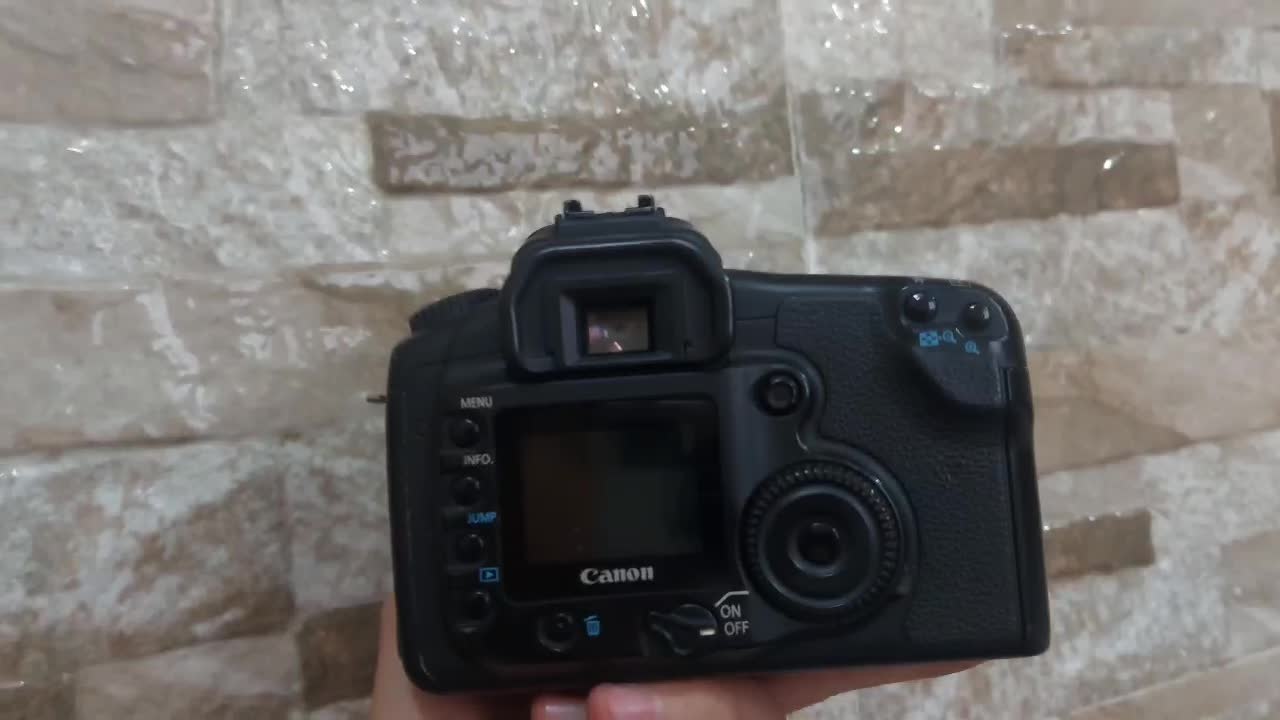 دوربین عکاسی|دوربین عکاسی و فیلم‌برداری|همدان, |دیوار