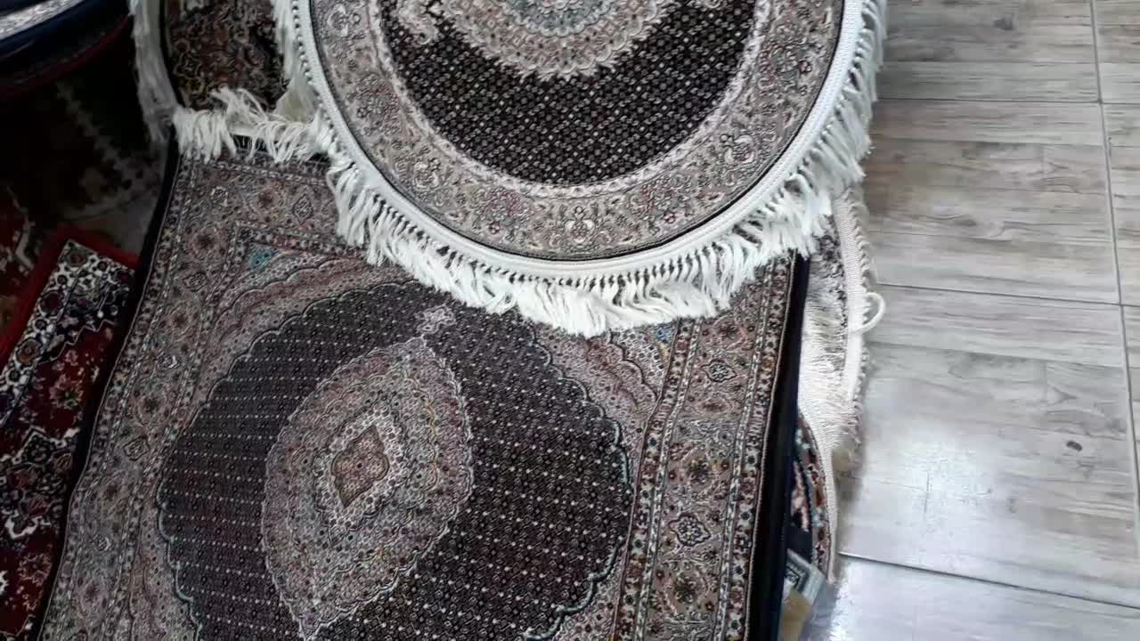 فرشماهی اصل ۱۰۰۰شانه قالیچه۱/۵×۲ سایزریشه دار|فرش|تبریز, |دیوار