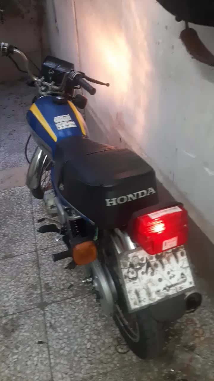 هندا ۱۲۵ عروسک ۵ دنده تازه تعمیر|موتورسیکلت|قم, دوبرادر|دیوار