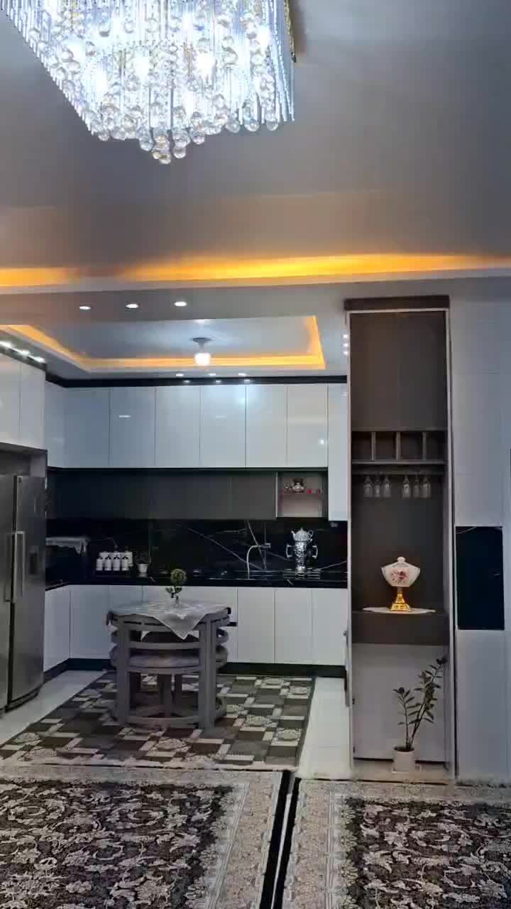 چووب|کتابخانه، شلف، قفسه‌های دیواری|تربت‌حیدریه, شهرک ولیعصر|دیوار
