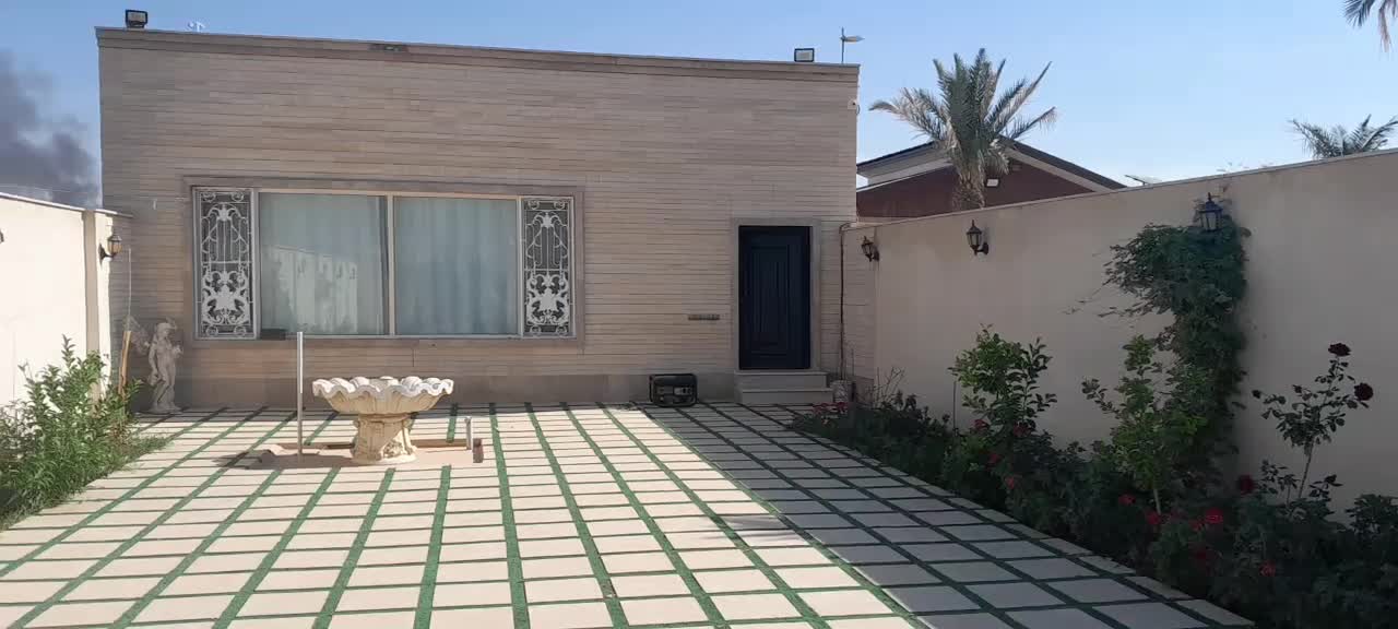 فروش ویلا جاده قمصر خیابان ۴۵متری پدیده با ماده صد|فروش خانه و ویلا|کاشان, دشت لتحر|دیوار