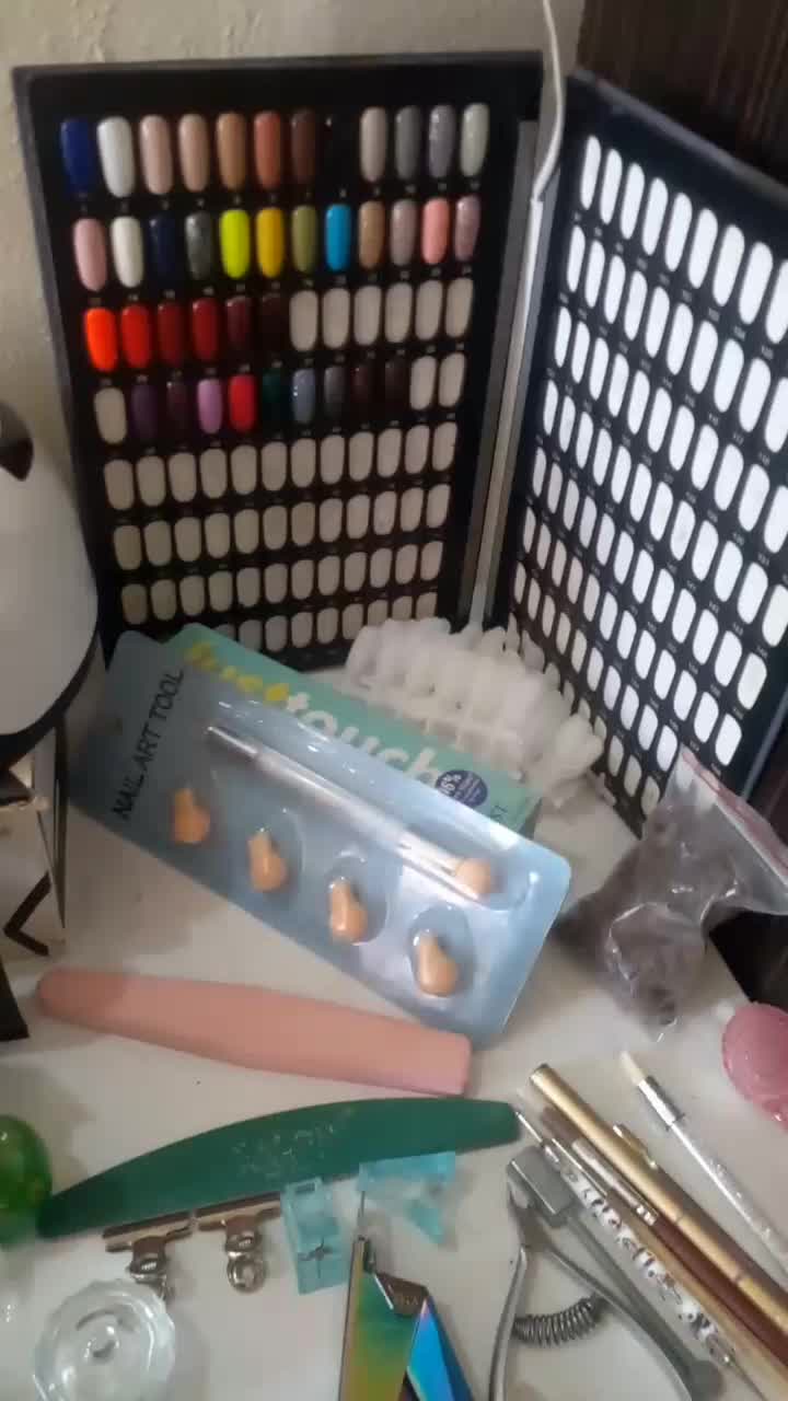 لوازم کاشت ناخن|آرایشی، بهداشتی، درمانی|مرودشت, ثبت احوال|دیوار