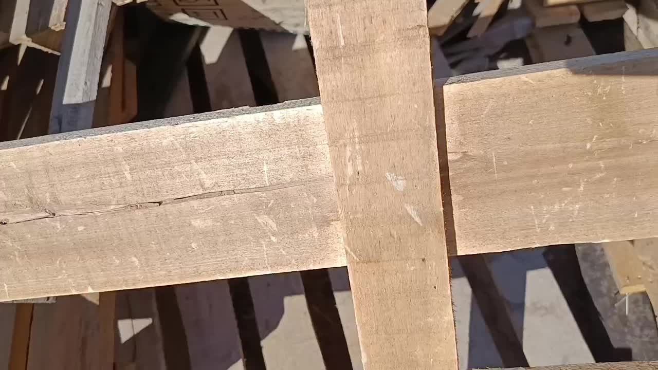 پالت چوبی کارکرده|عمدهفروشی|زنجان, |دیوار