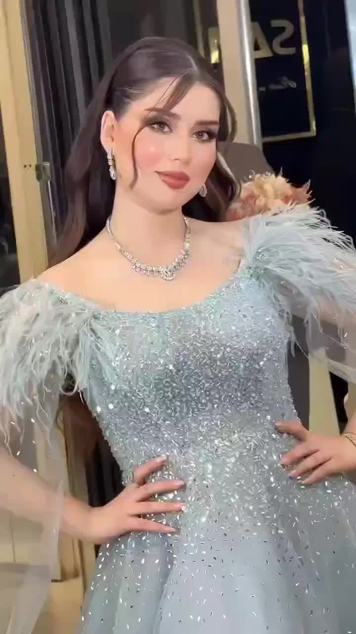 اجاره لباس عروس و لباس مجلسی شیک و خاص|لباس|زاهدان, |دیوار
