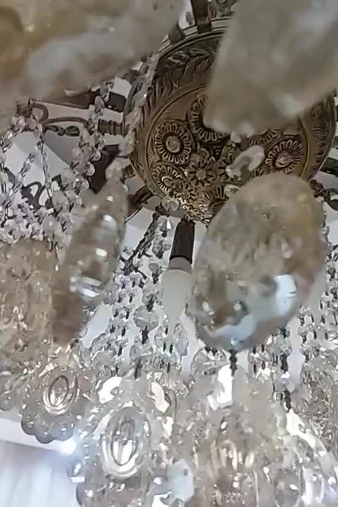 لوستر برنز سنگین وزن۱۲ شاخه|لوستر و چراغ آویز|اردبیل, |دیوار